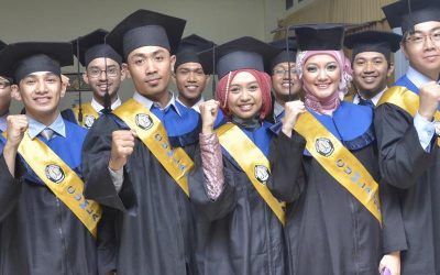 Edaran Upacara Wisuda ke-165