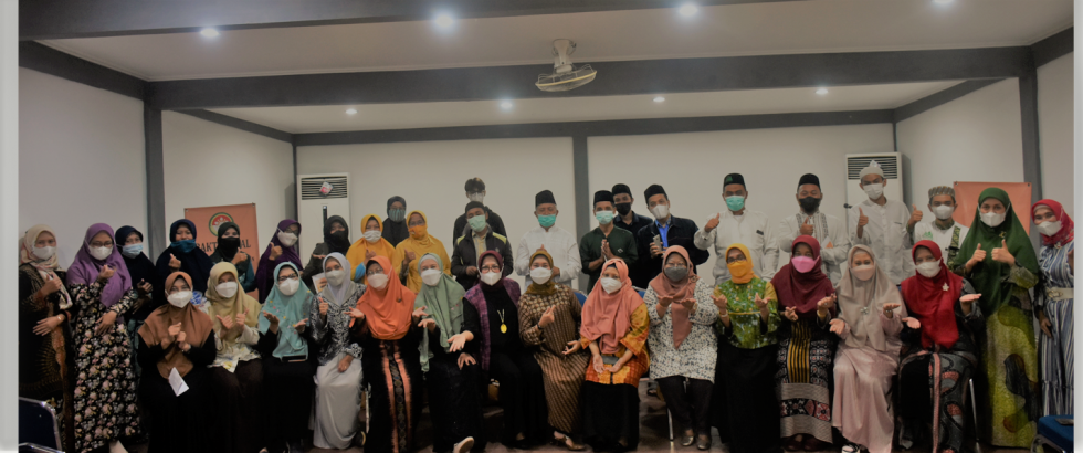 DWP UNDIP Beri Perhatian Kepada Guru TPQ dan Marbot Masjid