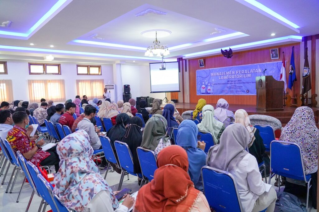 Pelatihan Alat LAB UNDIP