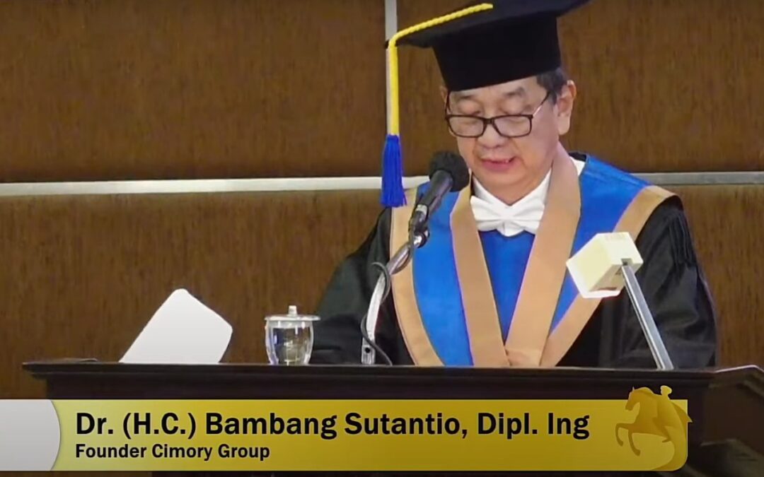Universitas Diponegoro Anugerahi Gelar Doctor Honoris Causa kepada Bambang Sutantio